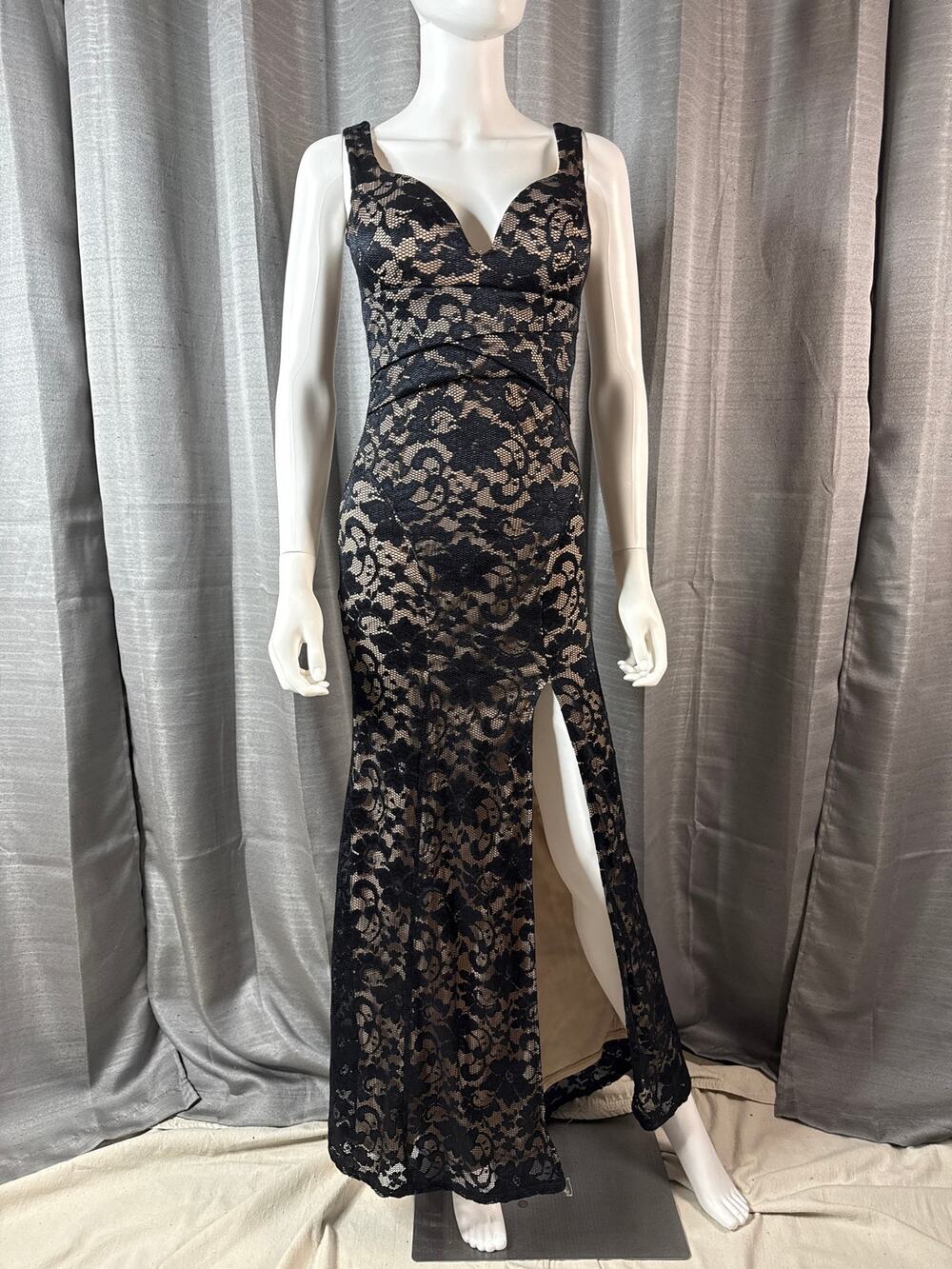Vintage Y2K Black Lace Bodycon Evening Dress Sz S